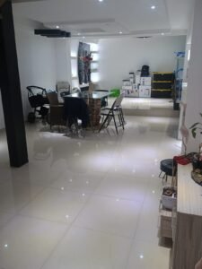 Espectacular Residencia de 3 Niveles con Roof Garden y Spa Privado