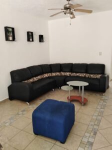 Moderno Departamento con Alberca y Aire Acondicionado en el Corazón de Barra Vieja.