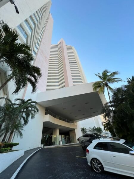 Exclusiva Suite con Vista a la Bahía y Alberca a Pasos de la Playa en Costa Azul.