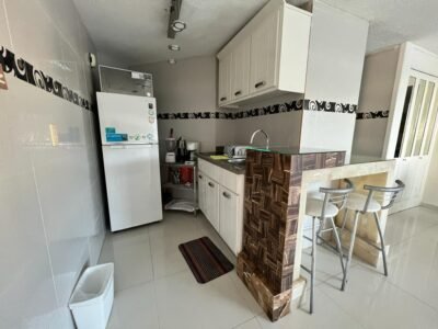 Exclusiva Suite con Vista a la Bahía y Alberca a Pasos de la Playa en Costa Azul.