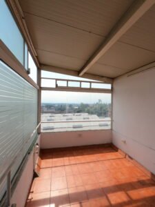 Espaciosa Casa en Venta con Roof Garden Privado y Seguridad 24/7 en San Nicolás Tolentino.